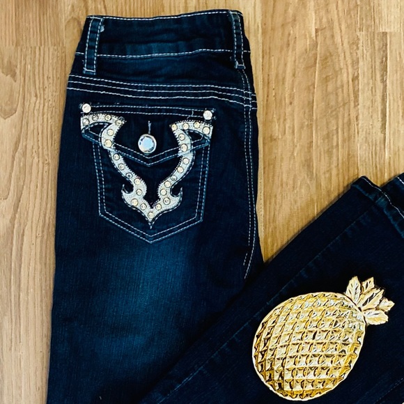 🤩2Bebe Rhinestone Jeans🤩 - Picture 5 of 5